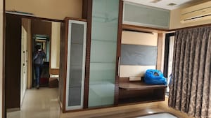 Furnished Amenities in 3 BHK Apartment at Kalpataru Residency Mumbai, Sion – for Rent