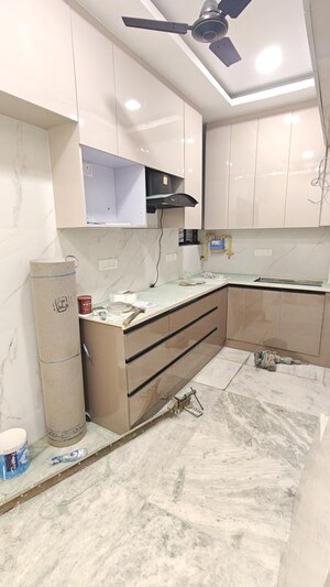 Kitchen in 3 BHK Builder Floor at Malviya Nagar – for Rent