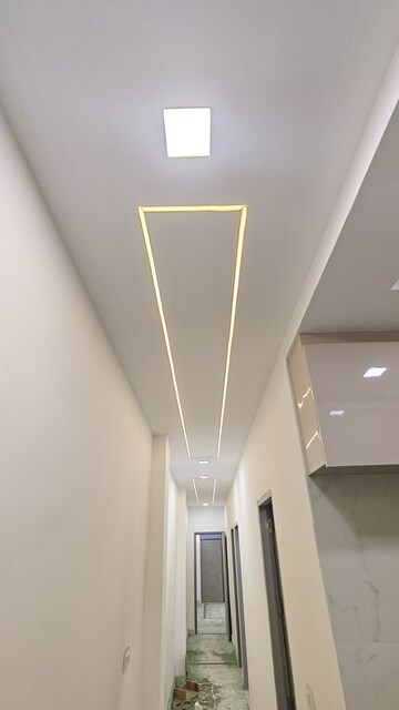 Furnished Amenities in 3 BHK Builder Floor at Malviya Nagar – for Rent