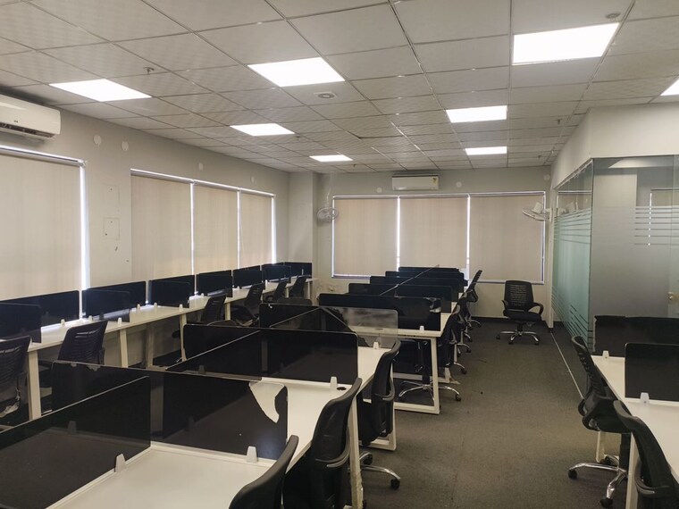 Team Area, industrial area Commercial Office Space 1500 Sq.Ft. In Industrial Area Mohali 9757792