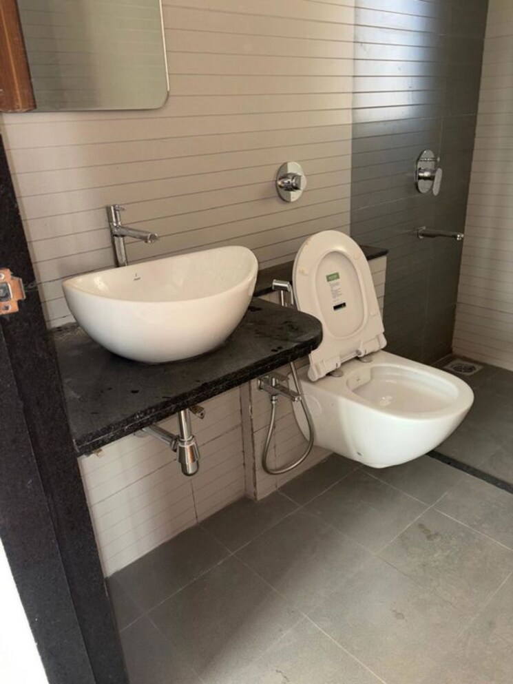 Bathroom, mittal-woods 2 Bedroom 1250 Sq.Ft. Apartment In Viman Nagar Pune 9757795