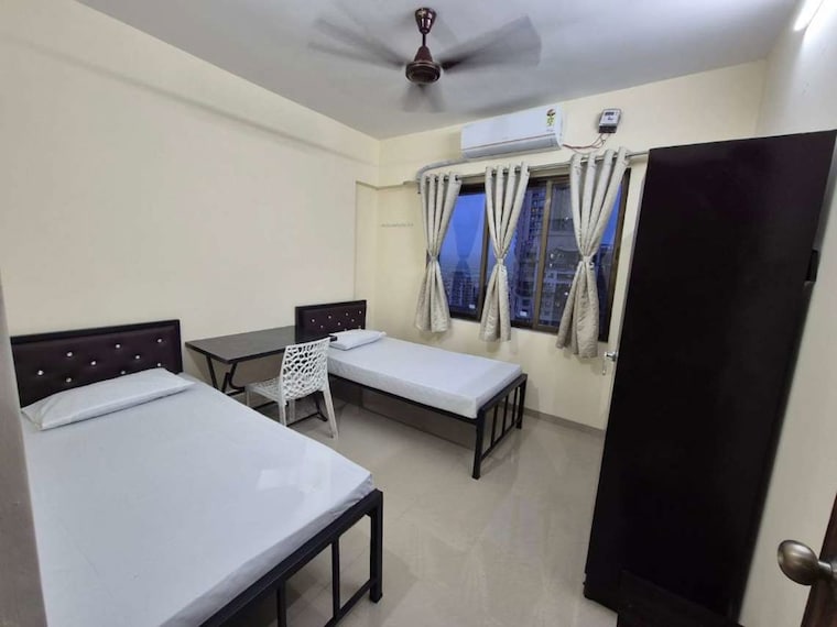 Room, kanjurmarg east Pg For Boys & Girls In Kanjurmarg East 9757802