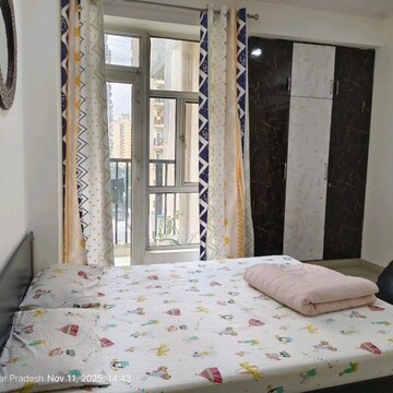 Bedroom in 2 BHK Apartment at Gaur City 4th Avenue, Gaur City 1 – for Rent