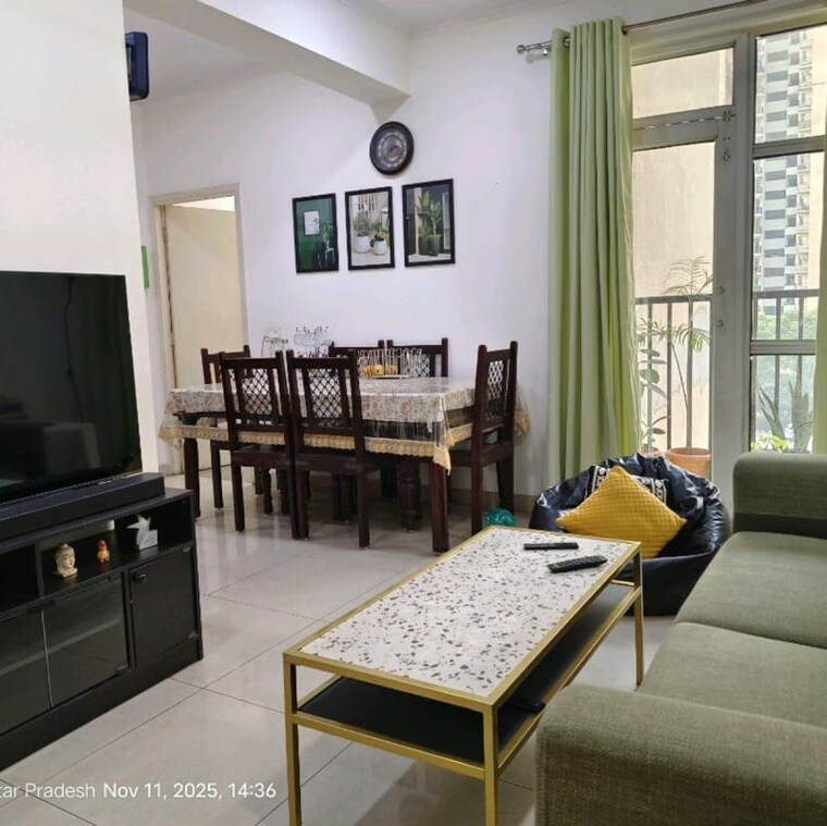 Living Room, gaur-city-4th-avenue 2 Bedroom 1175 Sq.Ft. Apartment In Gaur City 1 Greater Noida 9757814