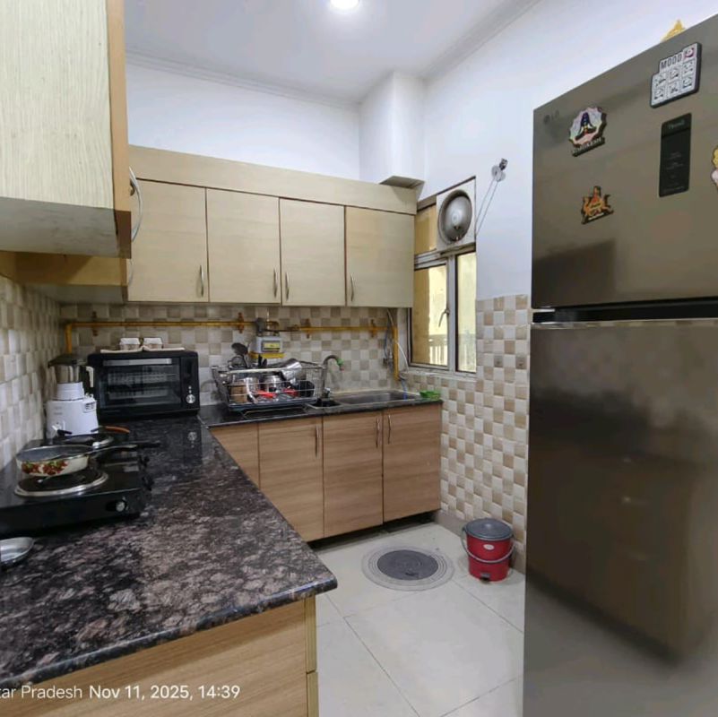 2 BHK + Study Room Apartment For Rent in Gaur City 4th Avenue