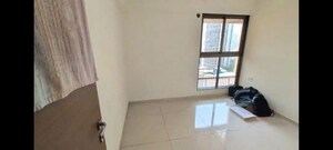 Room in 2 BHK Apartment at Chandak 34 Park Estate, Goregaon West – for Rent