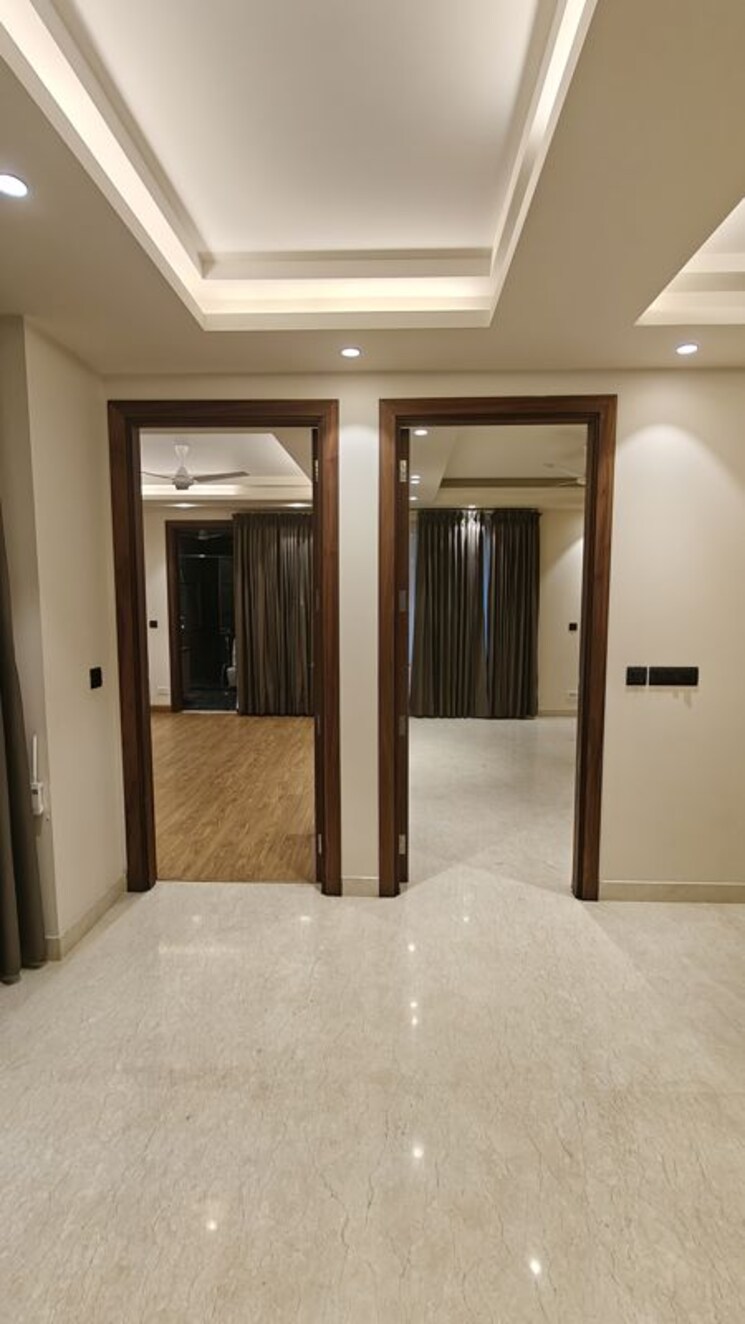 Room, panchsheel park 4 Bedroom 3200 Sq.Ft. Builder Floor In Panchsheel Park Delhi 9757825