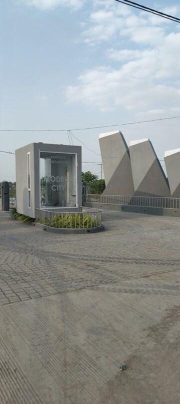  Plot – Exterior View View at Ujjain Road - for Sale