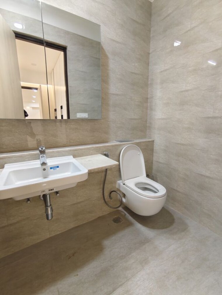 Bathroom, adani-ten-bkc 3 Bedroom 1400 Sq.Ft. Apartment In Bandra East Mumbai 9757826