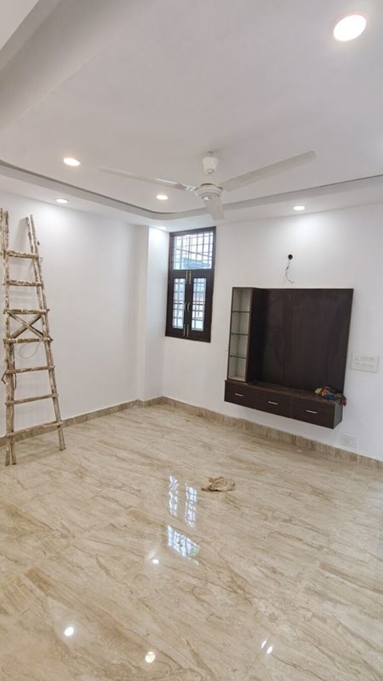 Room, malviya nagar 1 Bedroom 1000 Sq.Ft. Builder Floor In Malviya Nagar Delhi 9757840