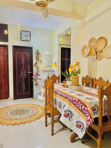  Pg For Rent in Vibhuti Khand