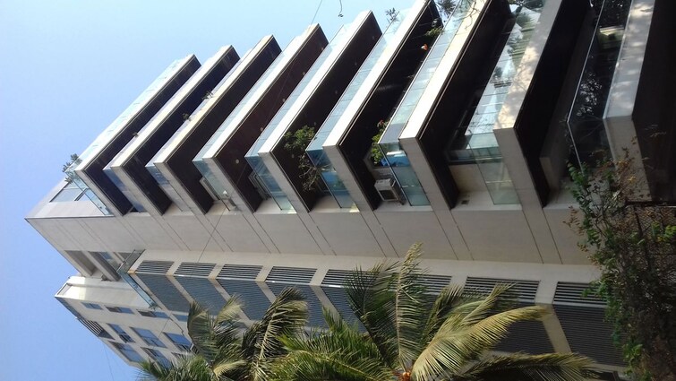 Cover Image, khar west 4 Bedroom 2760 Sq.Ft. Apartment In Khar West Mumbai 9757843