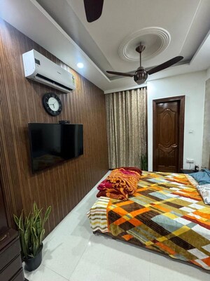Bedroom in 2 BHK Independent House at Sector 38 – for Rent