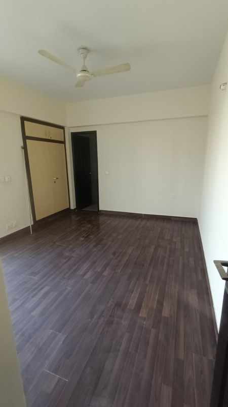 3 BHK + Pooja Room 1440 Sq.Ft. Apartment in Sethi Max Royal