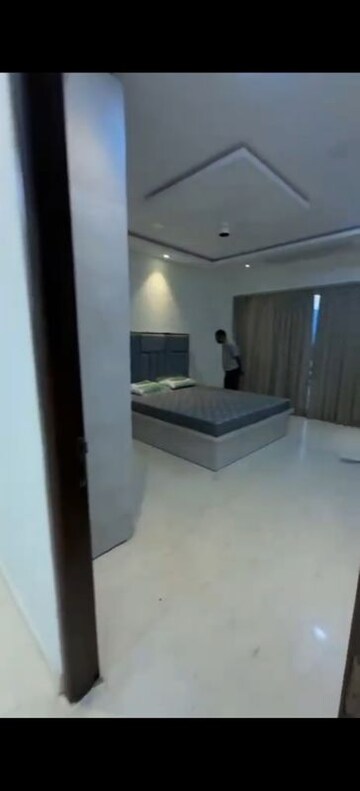 Bathroom in 5 BHK Apartment at Raunak Viraj Tower , Pokhran Road No Two – for Rent