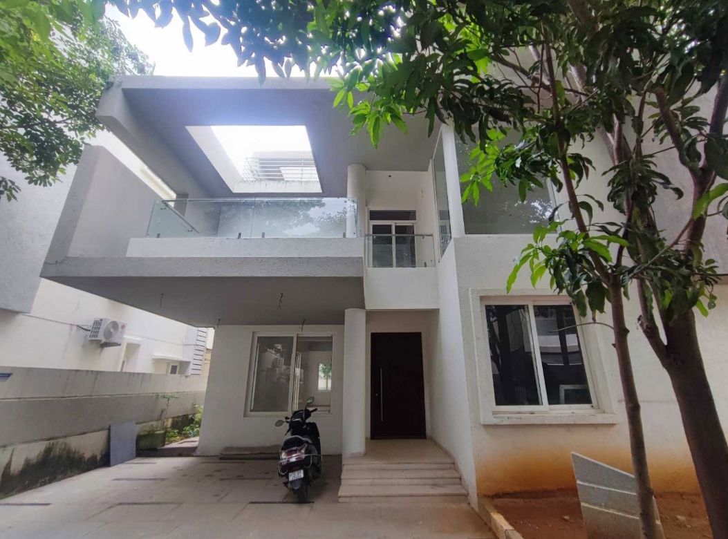 4 BHK + Pooja Room Villa For Sale in Grand Boulevard