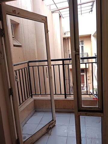 Balcony in 3 BHK Apartment at Omaxe R2, Gomti Nagar – for Rent