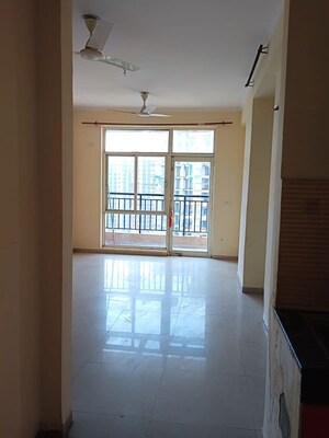 3 BHK Apartment For Rent in Omaxe R2, Gomti Nagar