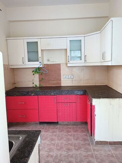 2 BHK + Extra Room Apartment For Rent in Omaxe Residency