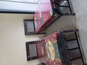  Pg For Rent in Ghansoli