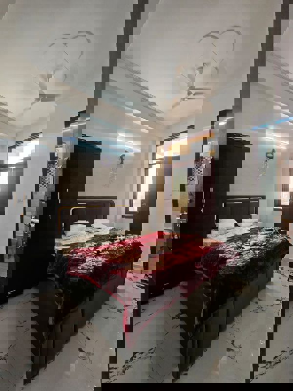 1 RkBuilder Floor For Rent in Neb Sarai