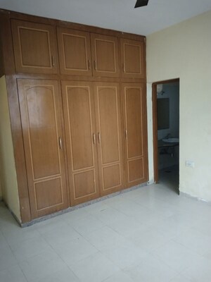 2 BHK Apartment For Rent in Vatika INXT Emilia floors, Sector 82