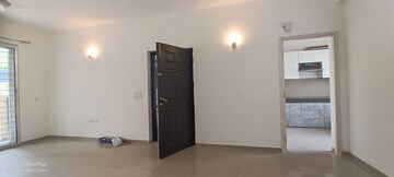 Room in 3 BHK Apartment at Dhoot Time Residency, Sector 63 – for Rent