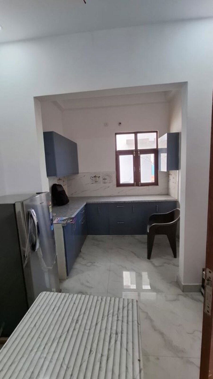 Kitchen, sector 10 greater noida 3 Bedroom 77 Sq.Yd. Villa In Sector 10 Greater Noida Greater Noida 9758043