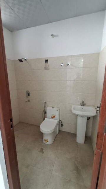 Bathroom in 3 BHK Villa at Sector 10 Greater Noida – for Sale