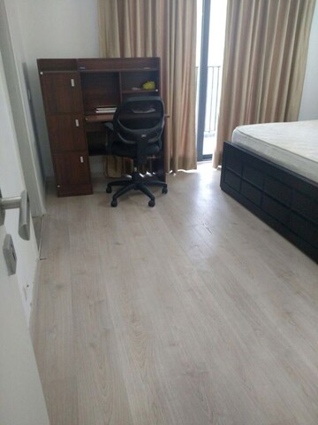 Room in 3 BHK Apartment at M3M Merlin, Sector 67 – for Rent