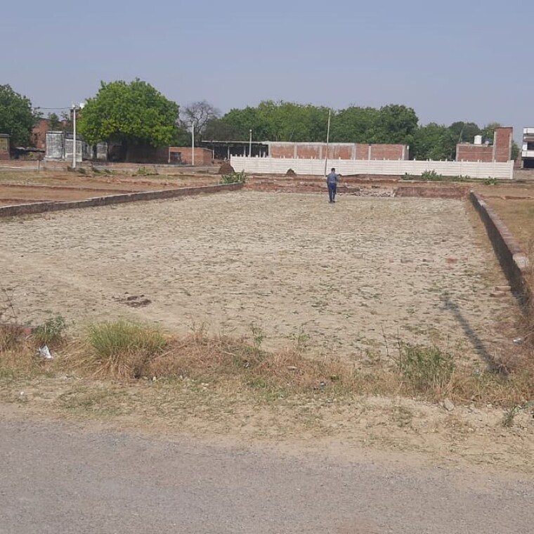 undefined, shivpur  750 Sq.Yd. Plot In Shivpur Varanasi 9748437