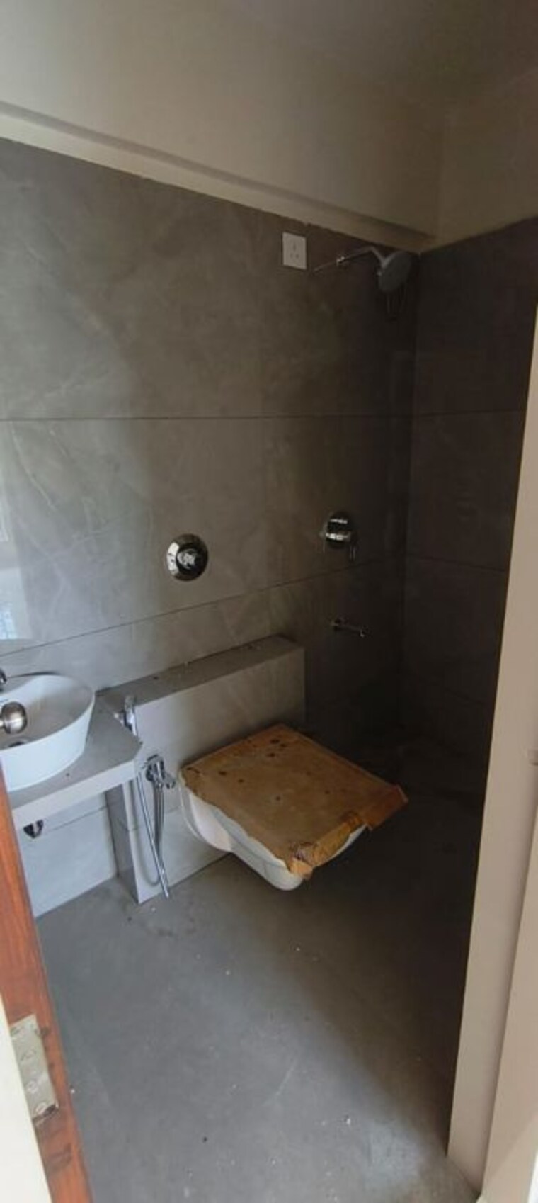 Bathroom, omkara-unchai 2 Bedroom 644 Sq.Ft. Apartment In Borivali West Mumbai 9758125