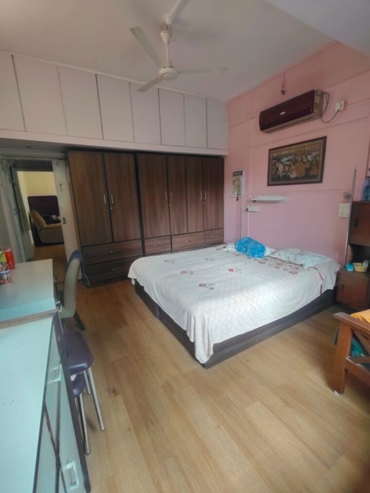 Bedroom, sai-smruti-dadar-east 1 Bedroom 550 Sq.Ft. Apartment In Dadar East Mumbai 9758141