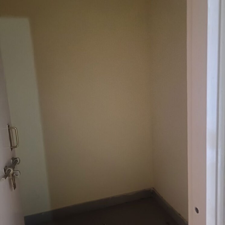 Room, upavp-ganga-yamuna-and-hindon-enclave 2 Bedroom 1100 Sq.Ft. Apartment In Pratap Vihar Ghaziabad 9758160