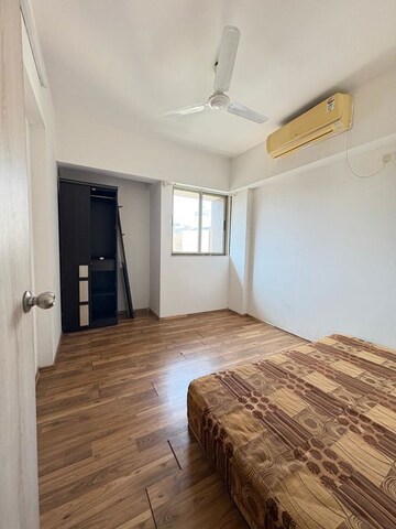 Room in 2 BHK Apartment at Casa Rio Viva, Dombivli East – for Rent