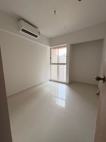 Room in 2 BHK Apartment at Lodha Codename Premier, Dombivli East – for Rent