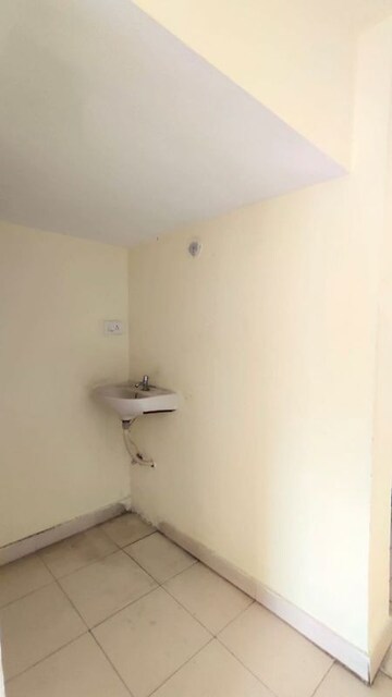 Room in 2 BHK Builder Floor at Begumpet – for Rent