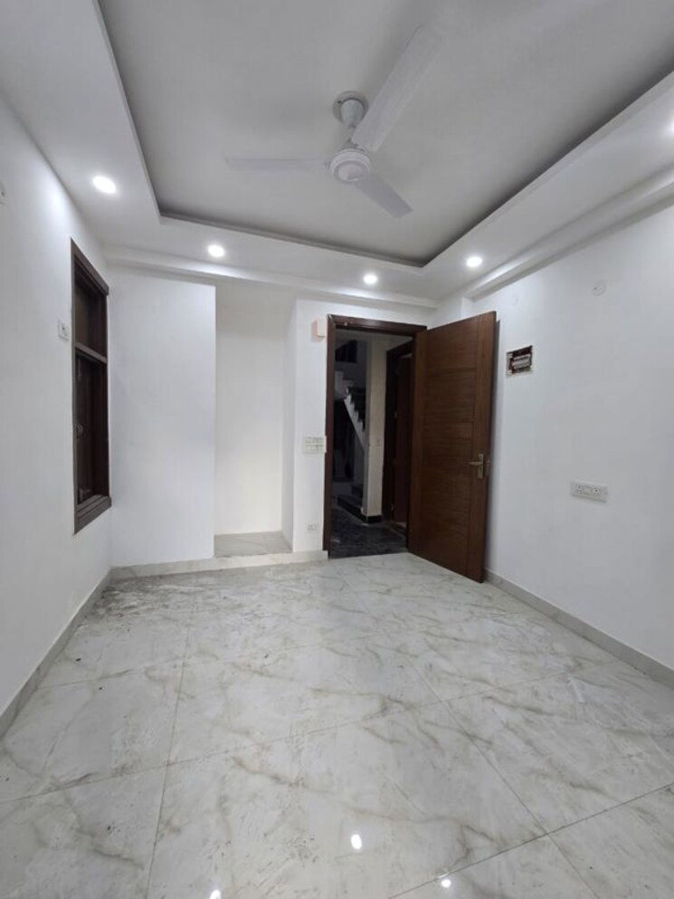 Room, saket 1 Bedroom 560 Sq.Ft. Builder Floor In Saket Delhi 9758202