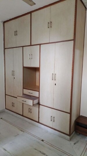 Bathroom in 2 BHK Builder Floor at Sector 47 – for Rent