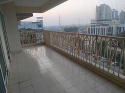 2 BHK Apartment For Sale in Gaur City 2 - 14th Avenue