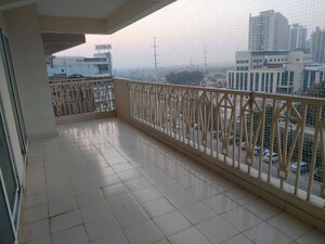 2 BHK Apartment For Sale in Gaur City 2 - 14th Avenue, Sector 16c Greater Noida