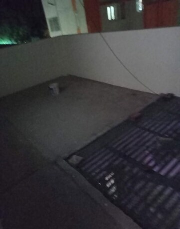 Furnished Amenities in 2 BHK Villa at Aliganj – for Rent