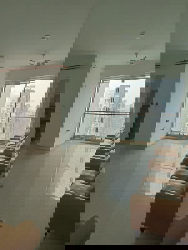 3 BHK Apartment For Rent in One Hiranandani Park