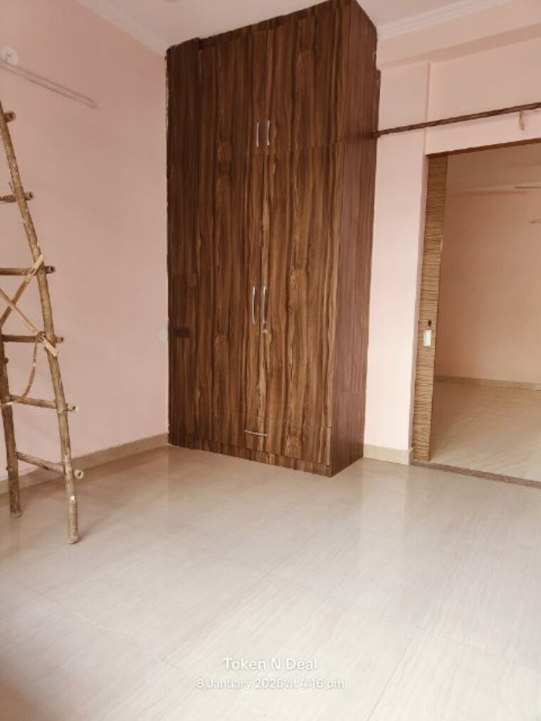 Room, ardee-city 3 Bedroom 161 Sq.Yd. Independent House In Sector 52 Gurgaon 9758269