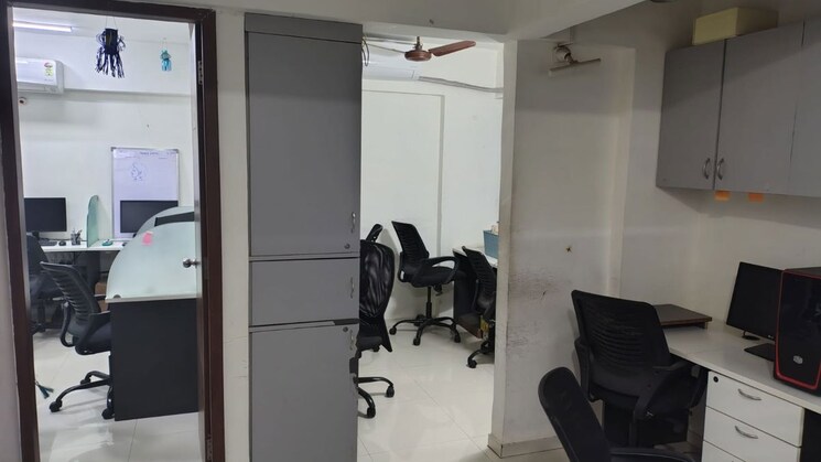 Team Area, blue-pearl-204-blue-paradise Commercial Office Space 600 Sq.Ft. In Baner Pune 9758281