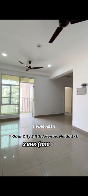 2 BHK 1010 Sq.Ft. Apartment in Gaur City 2 - 11th Avenue