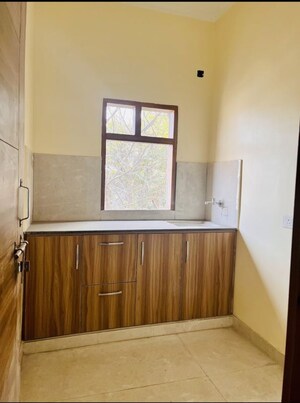 Room in 1 BHK Independent House at HSIIDC Sidco Aravali, Imt Manesar – for Rent