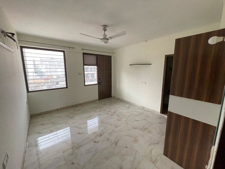 Room, ardee-city 3 Bedroom 1550 Sq.Ft. Builder Floor In Sector 52 Gurgaon 9758344