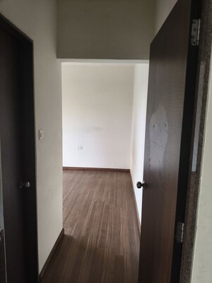 Room in 2 BHK Apartment at Acme Ozone, Manpada – for Rent