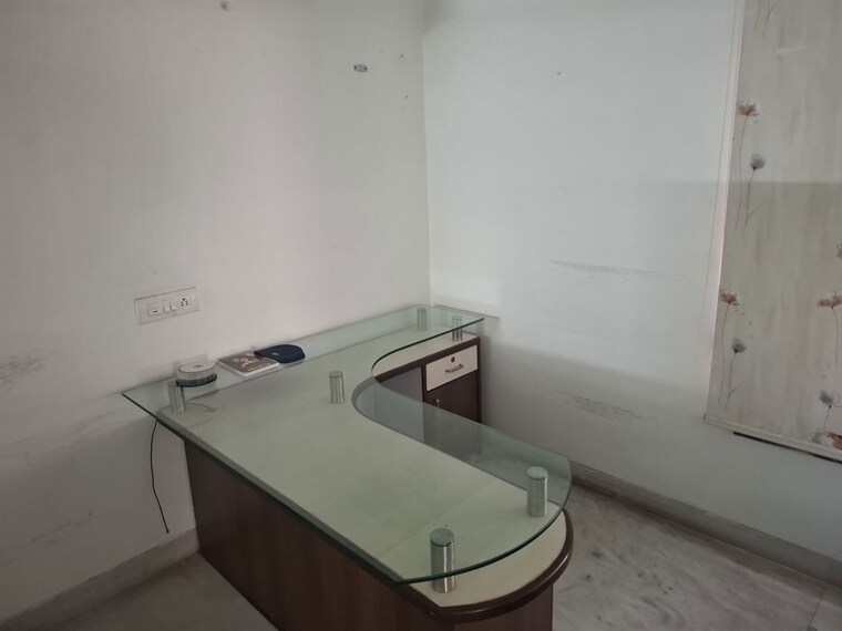 Bathroom, banjara hills Commercial Office Space 3000 Sq.Ft. In Banjara Hills Hyderabad 9758448